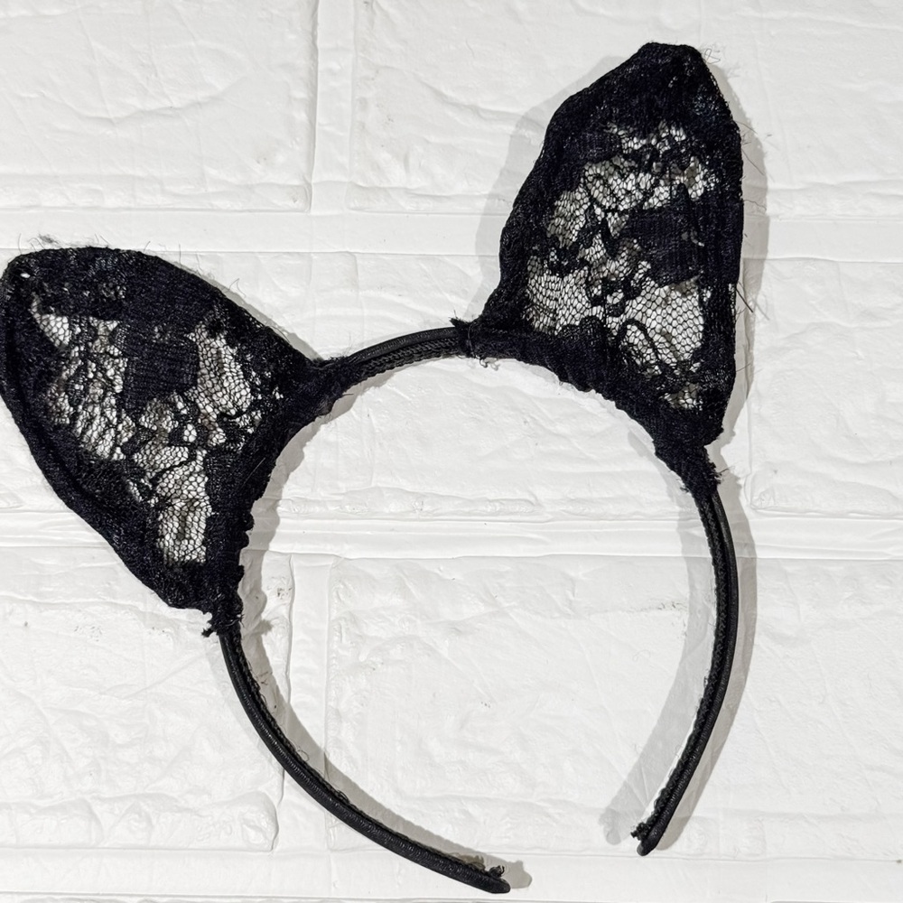 Ariana Grande Concert Merch Black Lace Cat Ear Headband